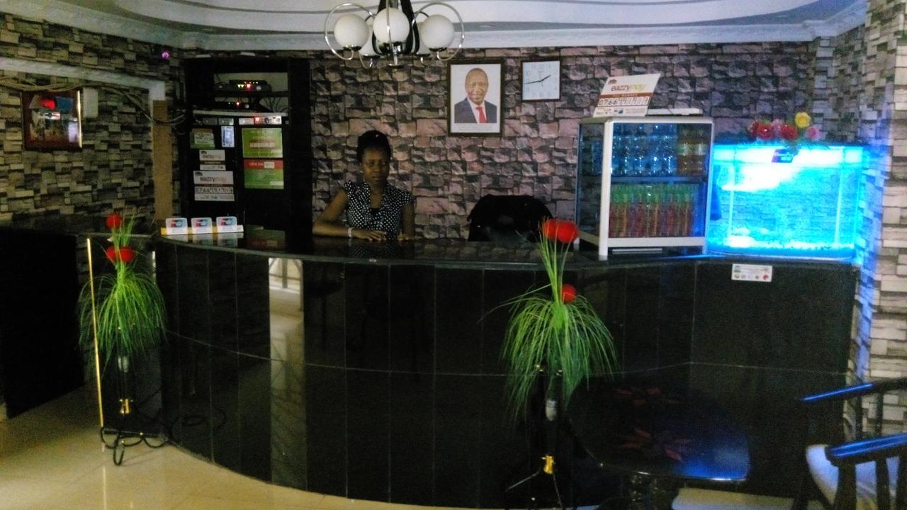 Royal Palm Hotel And Suites Nakuru Luaran gambar