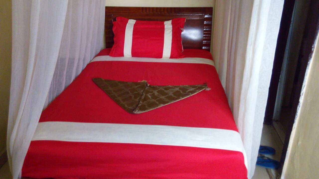 Royal Palm Hotel And Suites Nakuru Luaran gambar